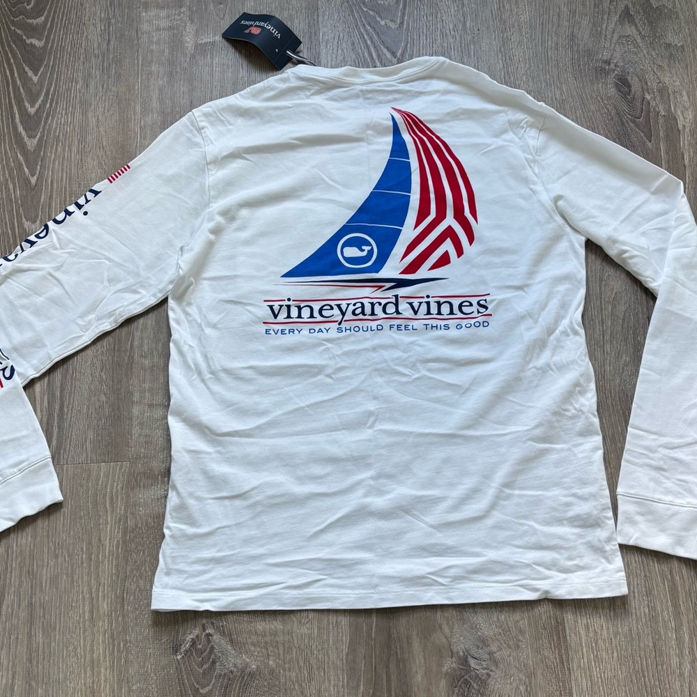 NWT Men's Vineyard Vines shirts Size XS - Picture 2 of 2